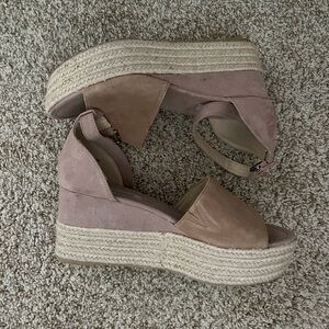 Steve Madden Faux Suede Wedge Heel Sandals size 10